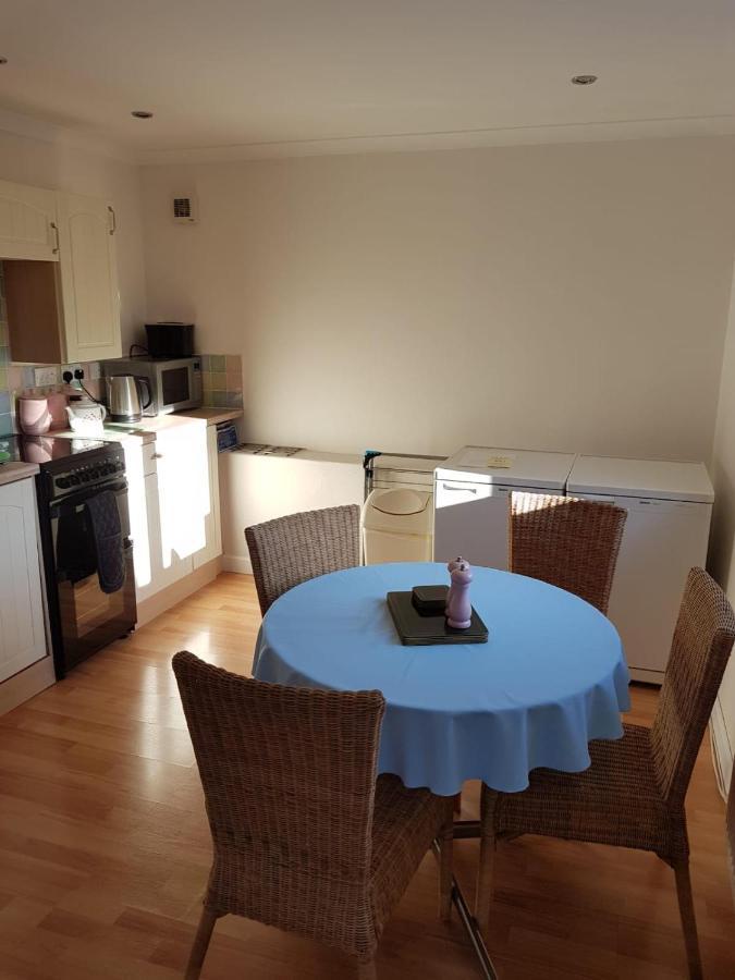 Binfield Annexe Villa Bracknell Luaran gambar